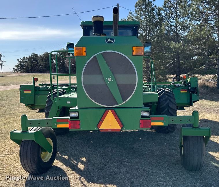 image for item OI9405 2004 John Deere 4895 swather / windrower