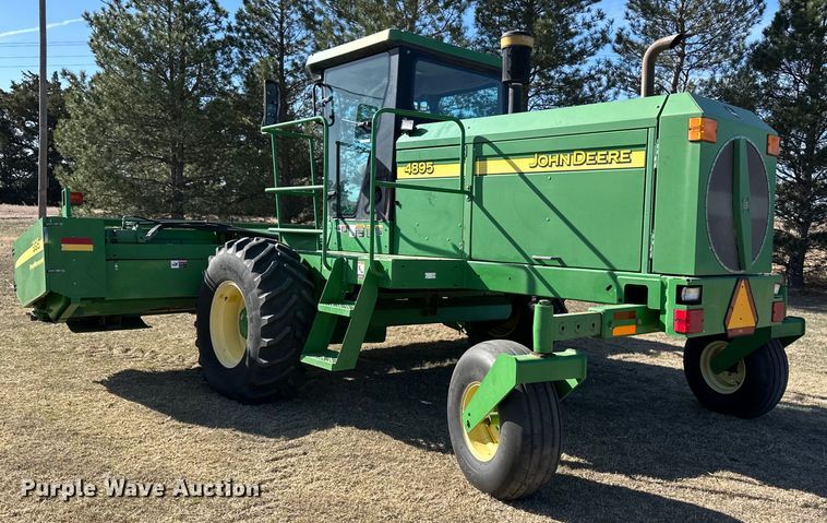 image for item OI9405 2004 John Deere 4895 swather / windrower