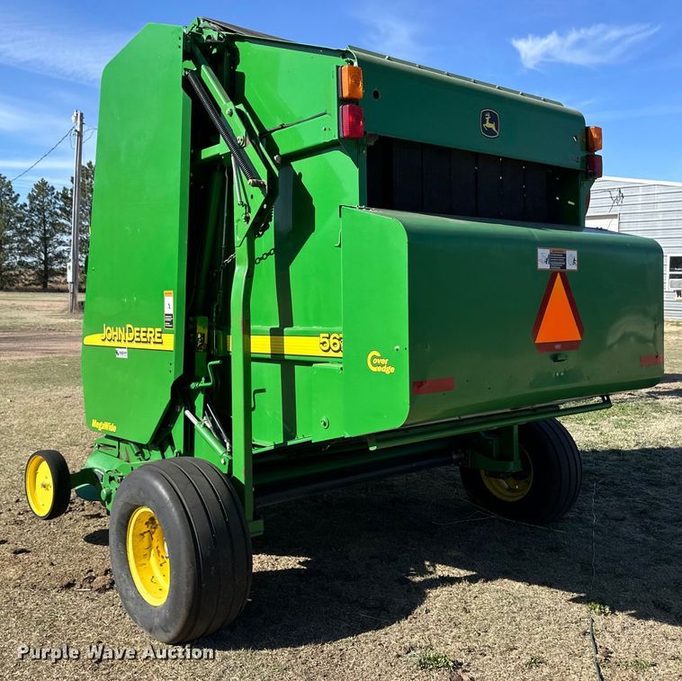 image for item OI9406 2005 John Deere 567 Mega Wide round baler