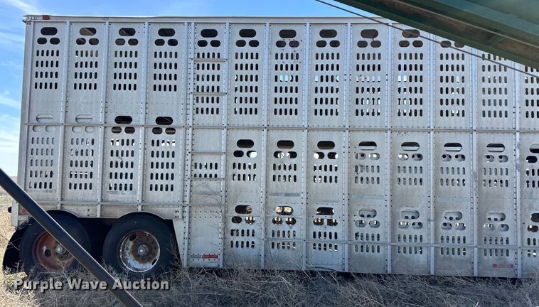 image for item OI9421 1984 Barrett livestock trailer