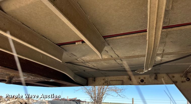 image for item OI9421 1984 Barrett livestock trailer