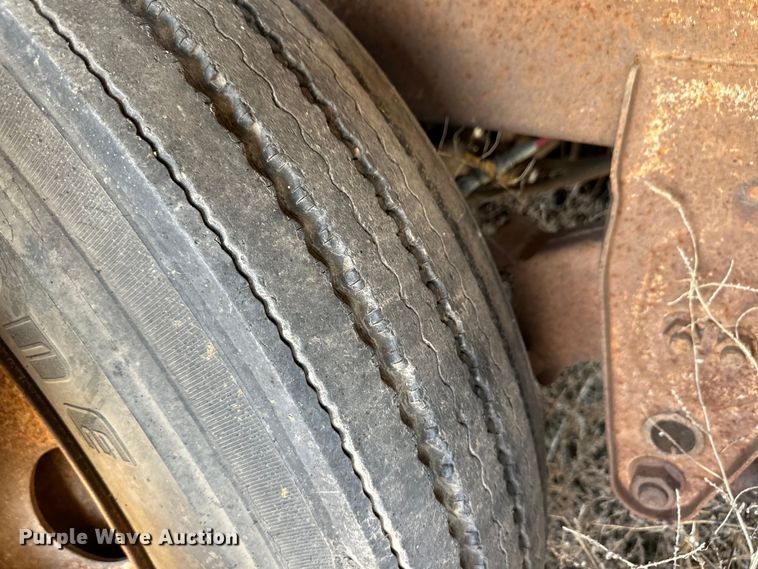 image for item OI9421 1984 Barrett livestock trailer