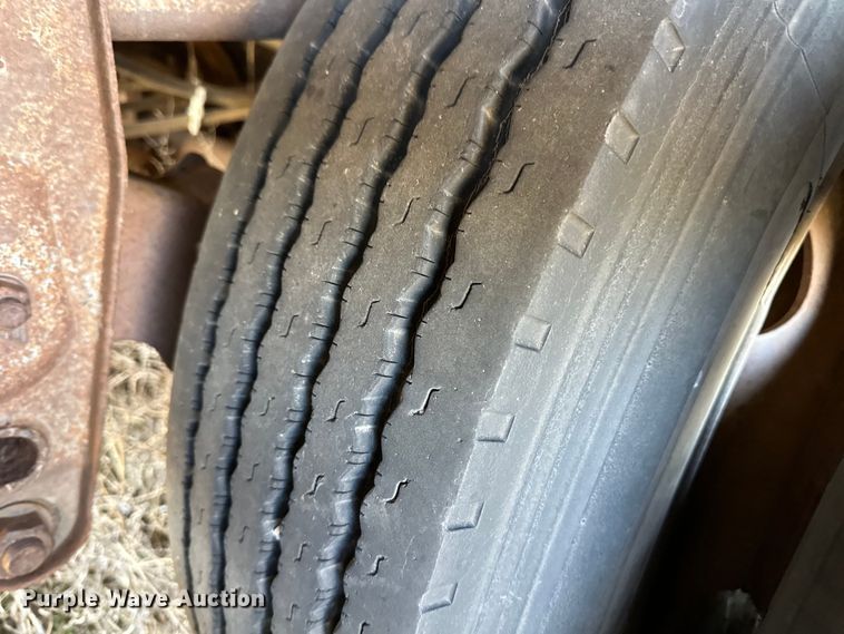 image for item OI9421 1984 Barrett livestock trailer