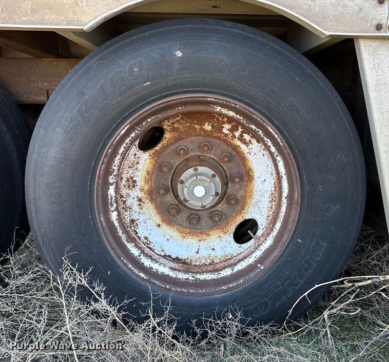 image for item OI9421 1984 Barrett livestock trailer