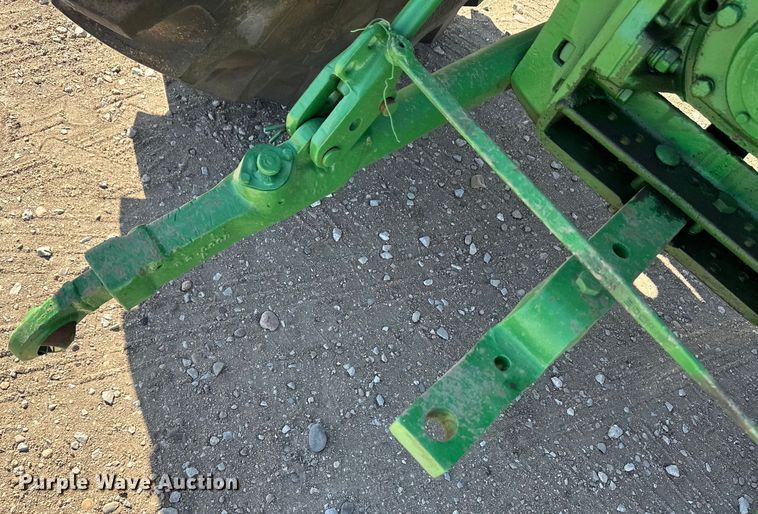 image for item OI9484 1974 John Deere 4430 tractor