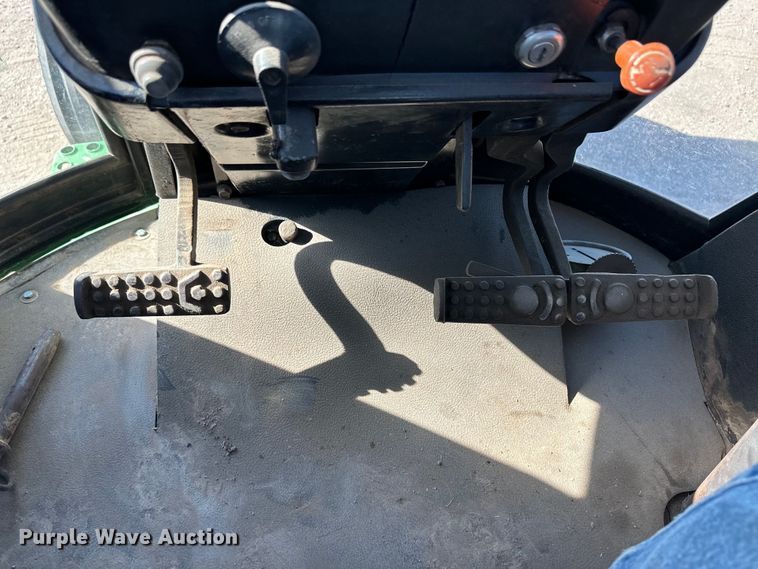 image for item OI9484 1974 John Deere 4430 tractor