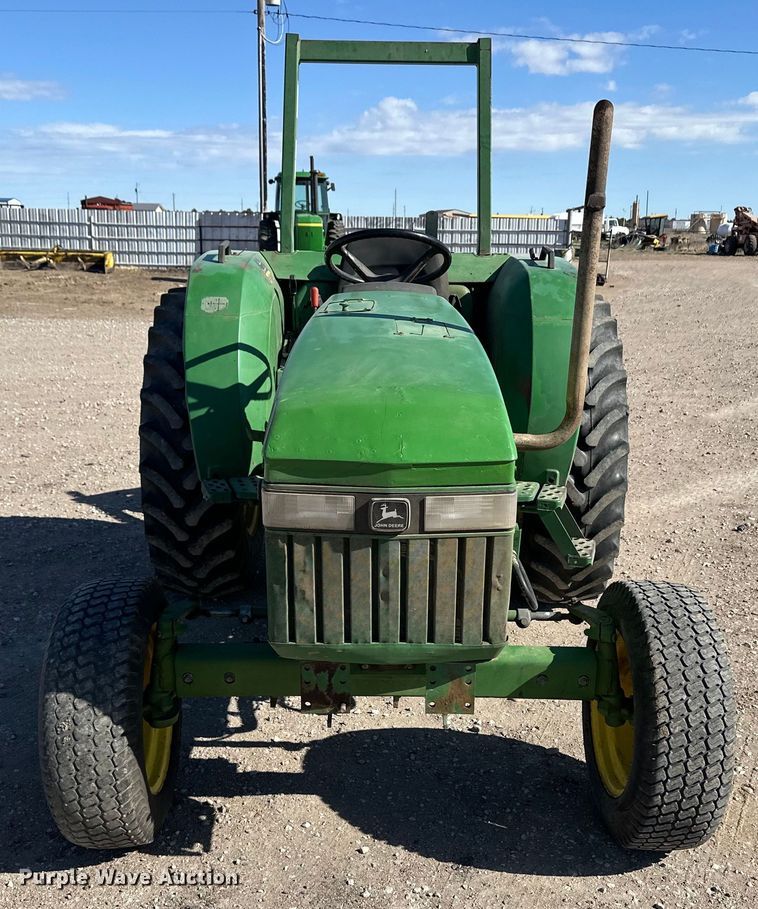 image for item OI9485 1995 John Deere 1070 tractor