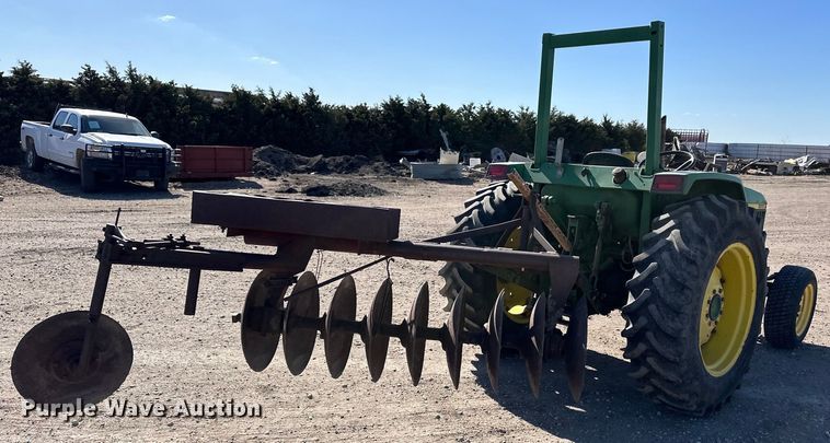 image for item OI9485 1995 John Deere 1070 tractor