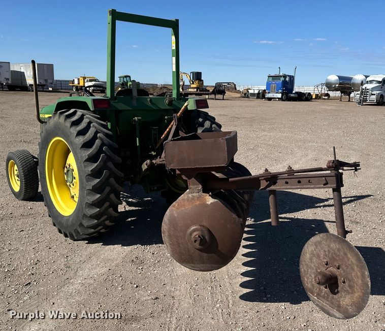 image for item OI9485 1995 John Deere 1070 tractor