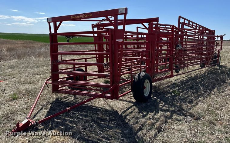 image for item OI9486 Diamond W corral