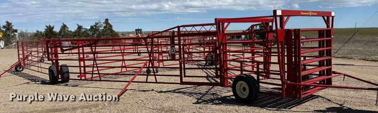 image for item OI9486 Diamond W corral