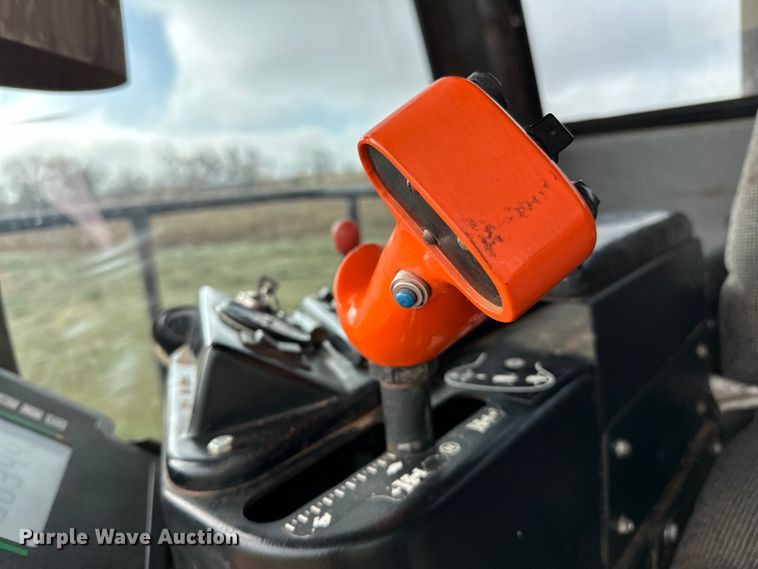 image for item OM9350 2002 Hesston  8550S swather / windrower