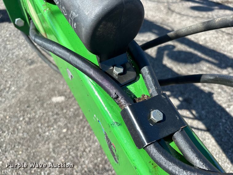 image for item OM9467 2019 Hay Runner RCR812 hay rake