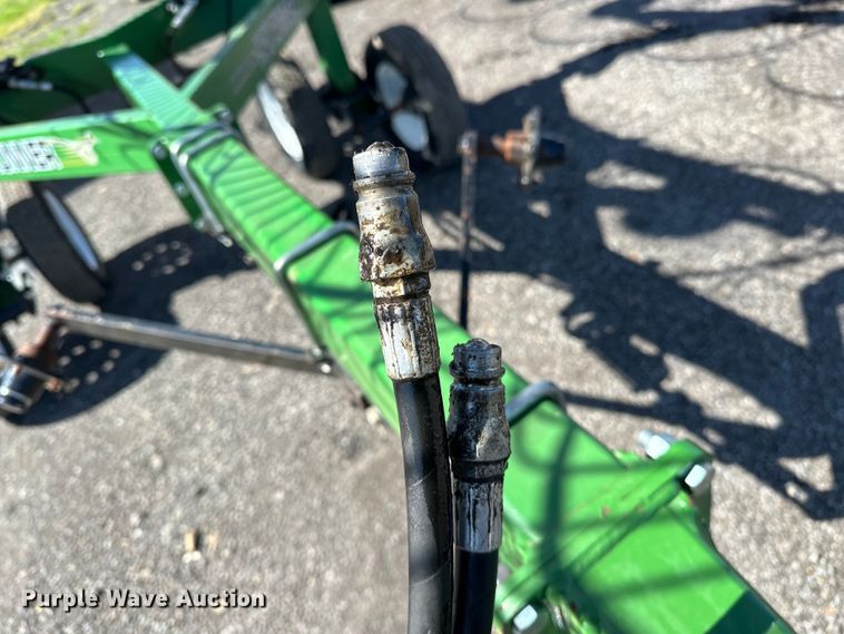 image for item OM9467 2019 Hay Runner RCR812 hay rake