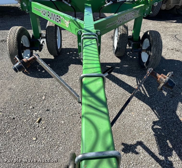 image for item OM9467 2019 Hay Runner RCR812 hay rake