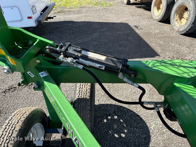 image for item OM9467 2019 Hay Runner RCR812 hay rake