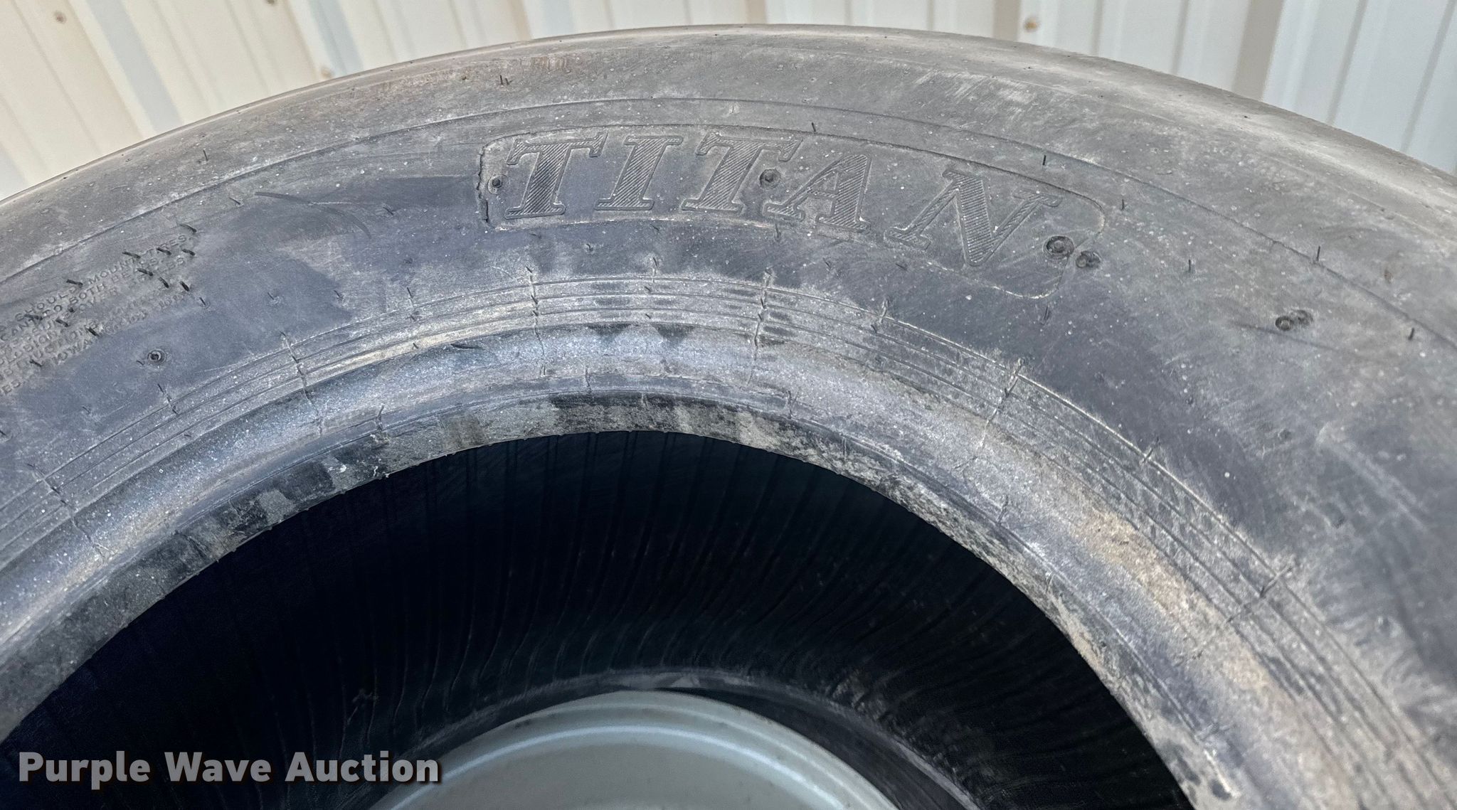 (4) tires and wheels in Olpe, KS Item NH9096 for sale Purple Wave
