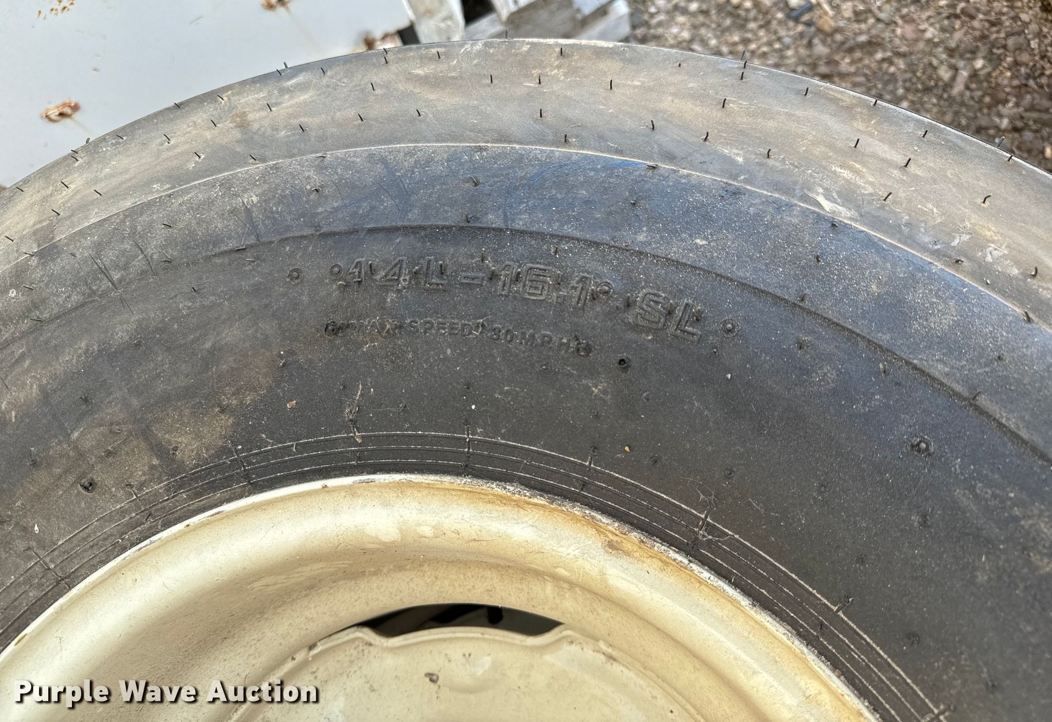 (4) tires and wheels in Olpe, KS Item NH9096 for sale Purple Wave