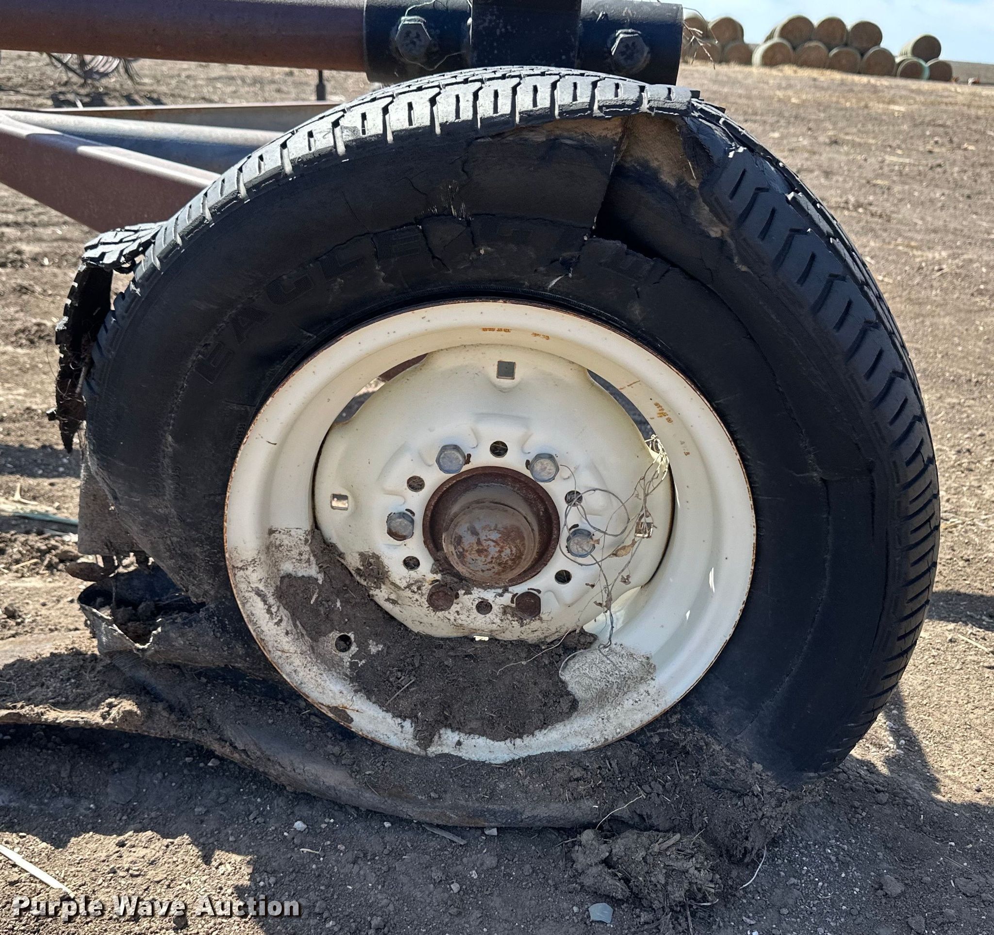 Shop built header trailer in Jetmore, KS Item OI9419 for sale
