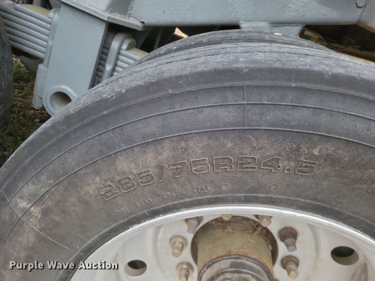 image for item DO4870 1989 Fruehauf end dump trailer