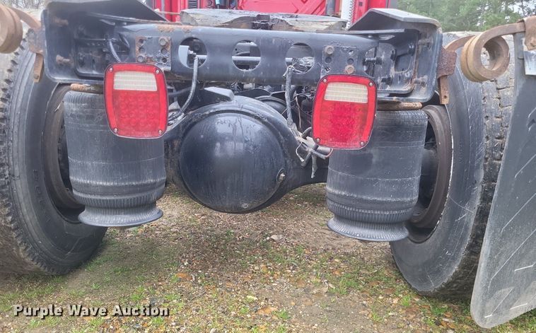 image for item DO4871 2012 International Prostar Plus semi truck