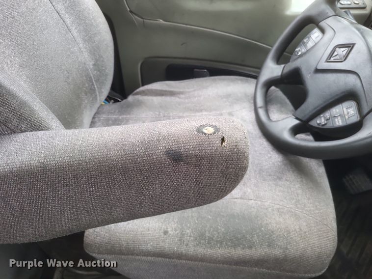 image for item DO4871 2012 International Prostar Plus semi truck