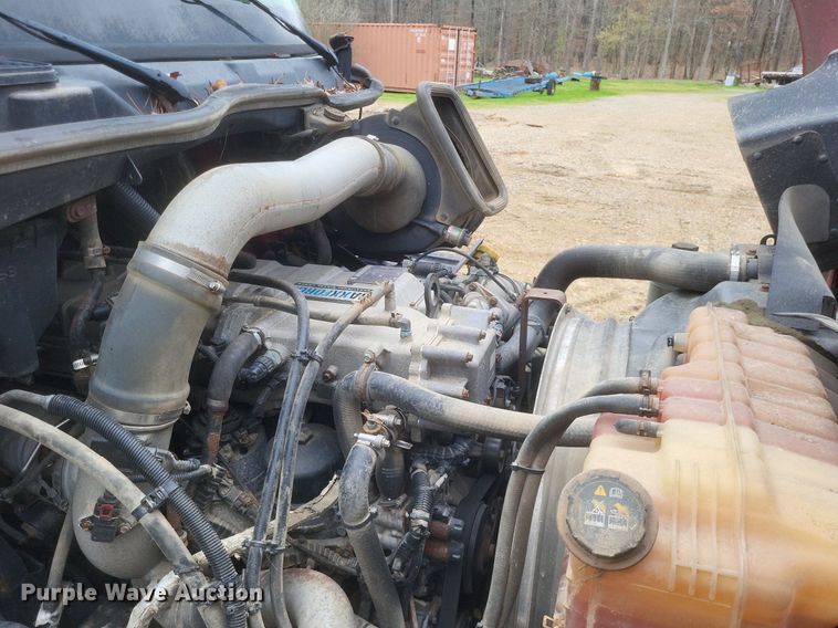 image for item DO4871 2012 International Prostar Plus semi truck