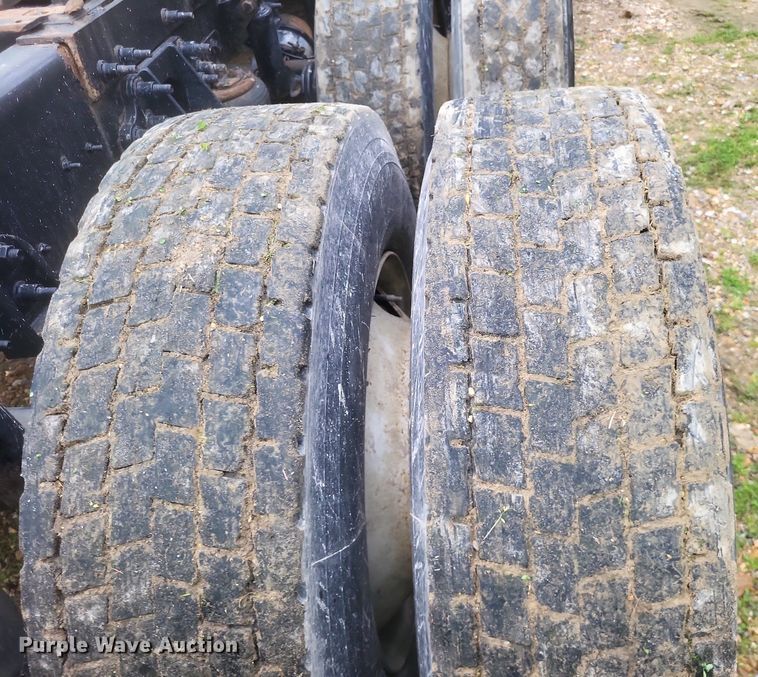 image for item DO4871 2012 International Prostar Plus semi truck