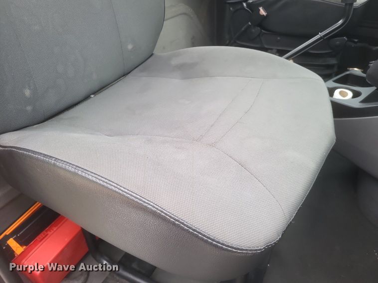 image for item DO4875 2019 International RH613 semi truck