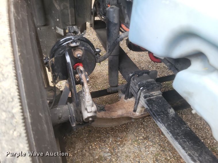 image for item DO4875 2019 International RH613 semi truck