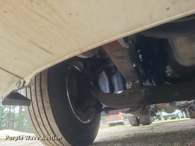 image for item DO4875 2019 International RH613 semi truck