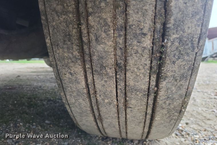 image for item DO4875 2019 International RH613 semi truck