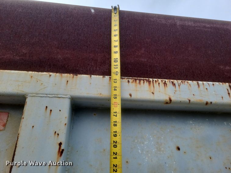 image for item DO4876 1995 White GMC WG dump truck