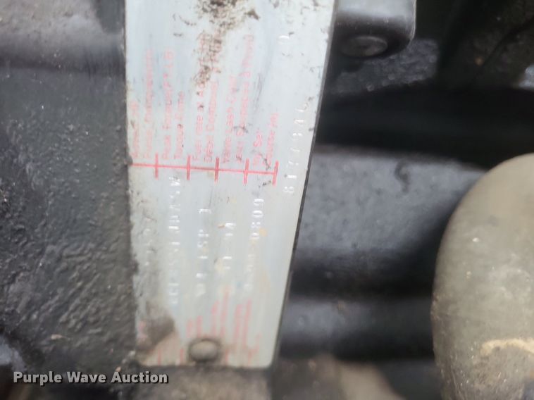 image for item DO4876 1995 White GMC WG dump truck