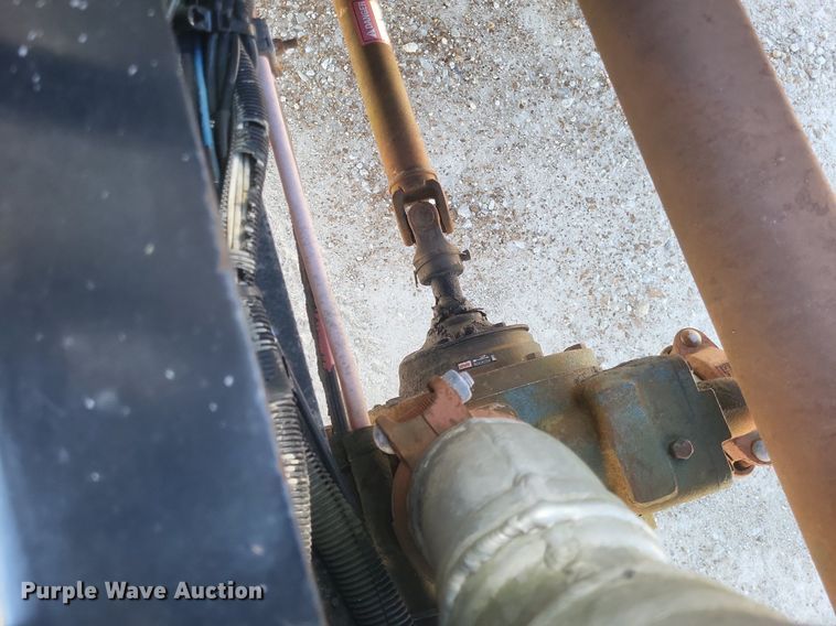 image for item DO4881 1998 Freightliner FL112 semi truck