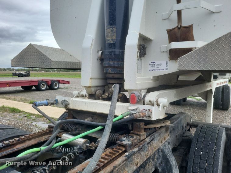 image for item DO4884 2018 Armor Lite SHD-32/42 end dump trailer