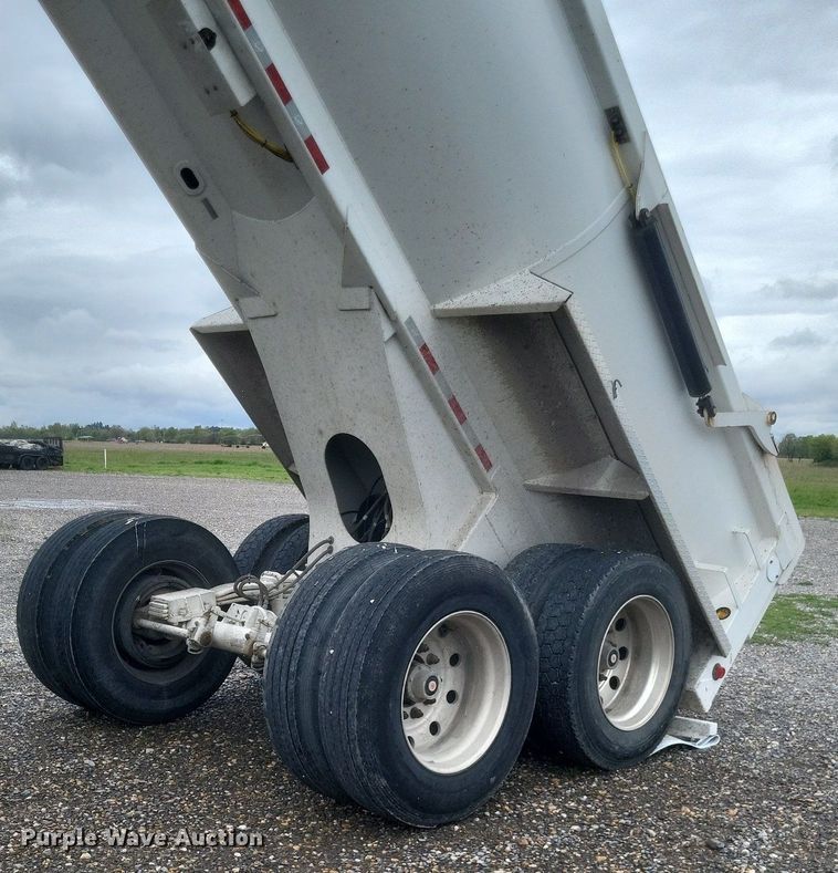 image for item DO4884 2018 Armor Lite SHD-32/42 end dump trailer