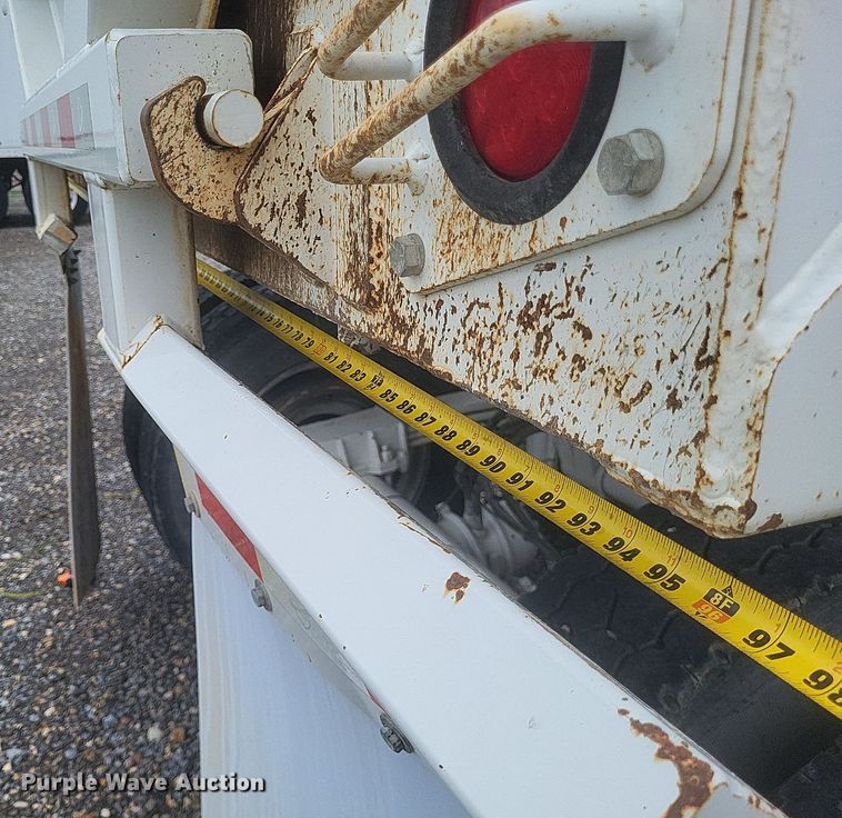 image for item DO4884 2018 Armor Lite SHD-32/42 end dump trailer