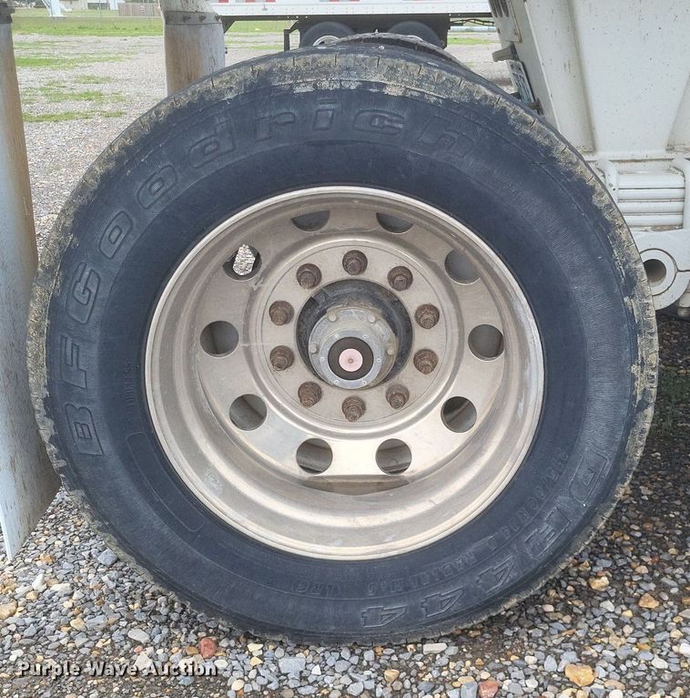 image for item DO4884 2018 Armor Lite SHD-32/42 end dump trailer