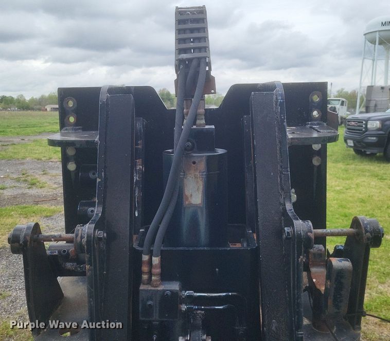 image for item DO4885 Triple K 5th wheel wrecker attachment 