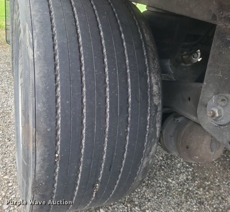 image for item DO4887 2011 Wabash  DVCVHP0 dry van trailer