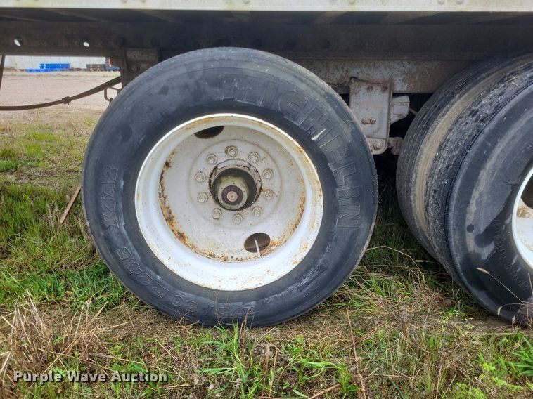 image for item DO4888 1986 Trailmobile  dry van trailer