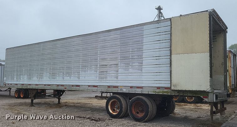 image for item DO4889 1988 Utility  VS2P dry van trailer