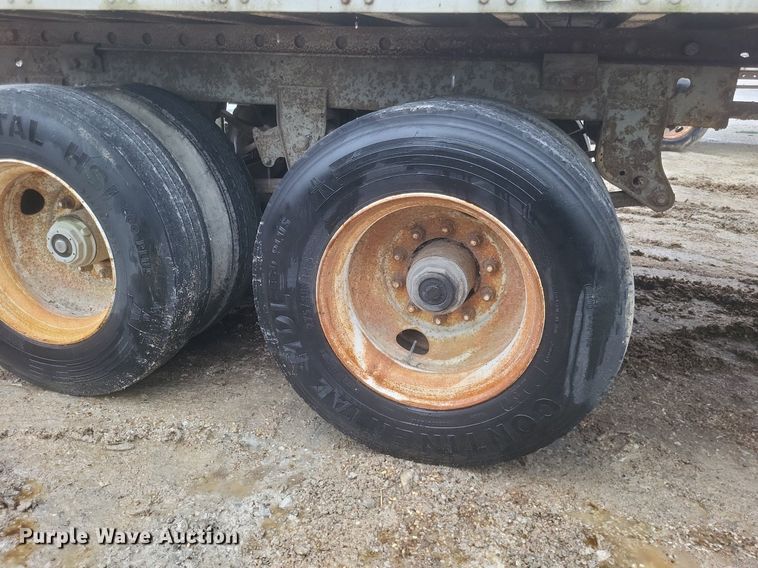 image for item DO4894 1993 Trailmobile  dry van trailer