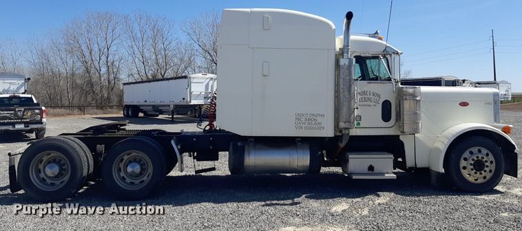 image for item DP2714 2001 Peterbilt 379 semi truck