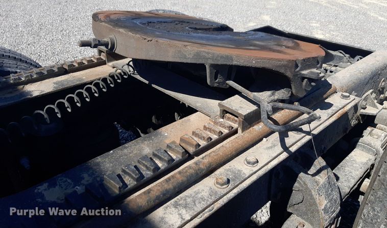 image for item DP2714 2001 Peterbilt 379 semi truck