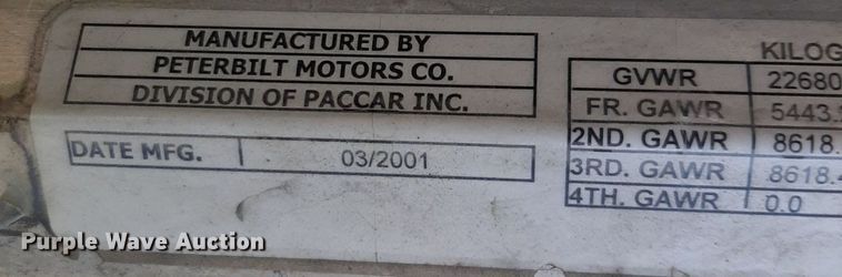 image for item DP2714 2001 Peterbilt 379 semi truck