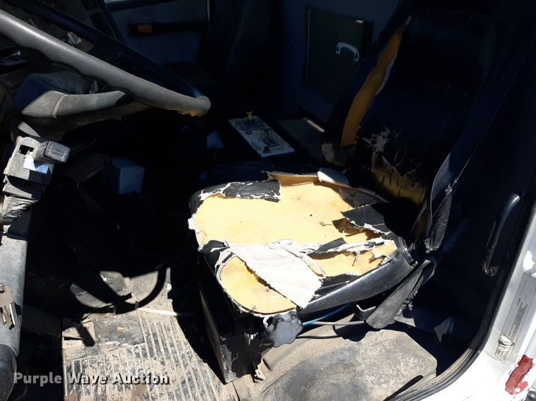 image for item DP2772 1994 Freightliner  vacuum truck