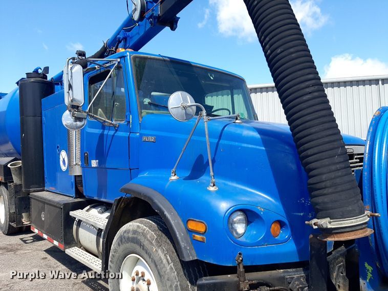 image for item DP2773 1999 Freightliner  FL112 sewer jetter truck