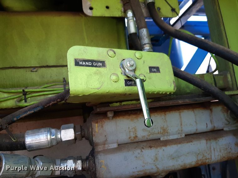 image for item DP2773 1999 Freightliner  FL112 sewer jetter truck